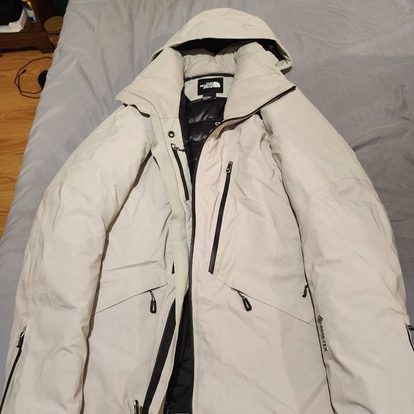 Men's large north face ski jacket